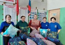Активисты «Единой России» в Сараевском округе изготовили новую партию подушек для военнослужащих