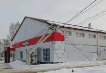 В Сараях снег повредил опоры линий электропередач