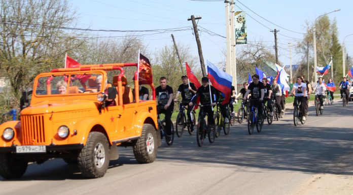 В Сараях прошел молодежный велопробег, приуроченный ко Дню Победы
