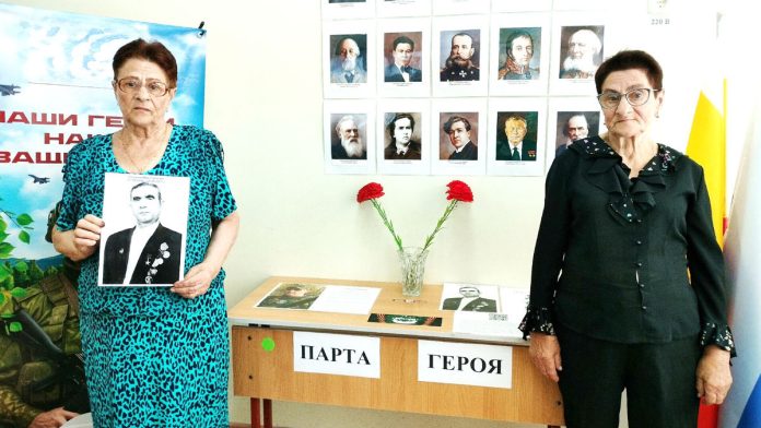 парта героя труда Соловцова. Сараи. 19.06.26
